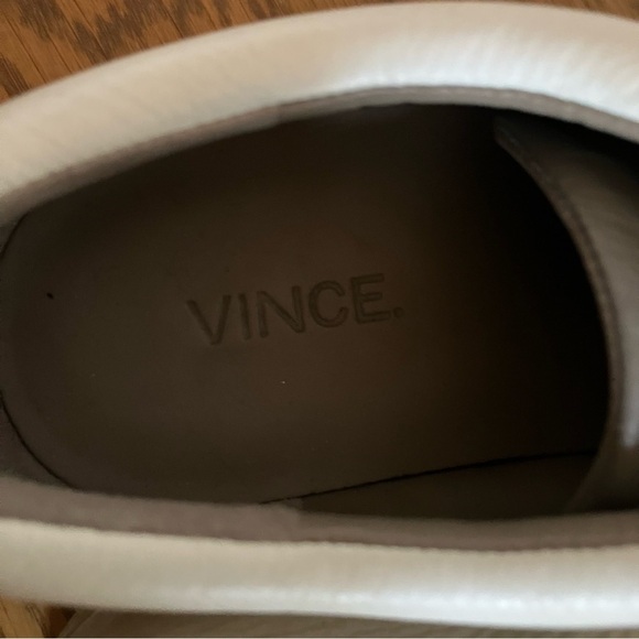 VINCE Women’s CADEN Gray & White Color-block Slip-on Leather Sneakers Shoes (8) - Picture 6 of 9